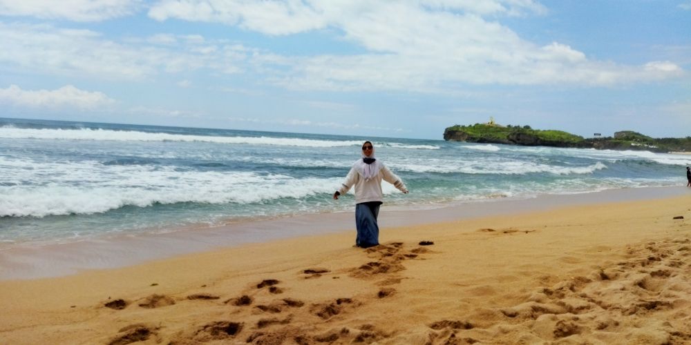 Protect Yourself From Sunburn And Heatstroke