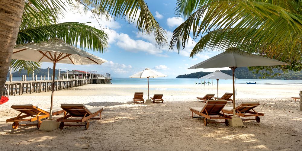 Perfect Time To Visit Popular Beaches